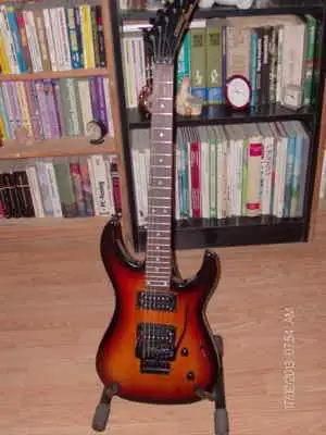 Uniwell Custom guitare Elektromos gitár