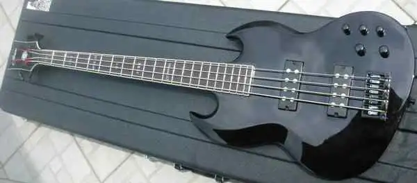 Career Ektomorf, Basszusgitár