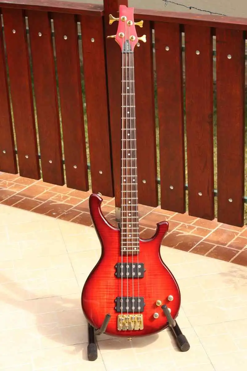 Badass Music Drive Bass guitar
