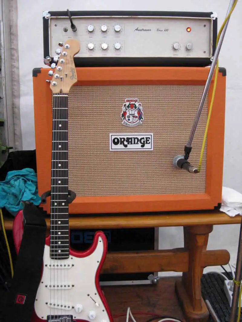 AustroVOX Bass100 Gitárerősítő-fej