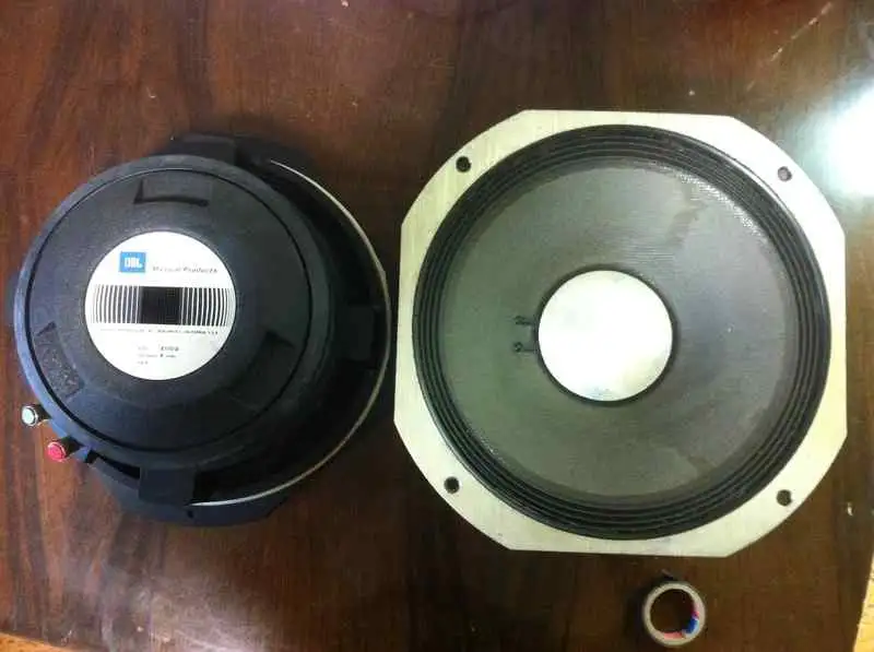 JBL E110-8 Hangszóró