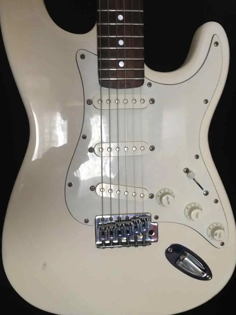 Levin Stratocaster Elektromos gitár