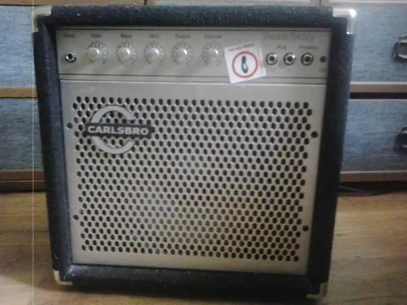 Calsbro Bass Baby Basszuskombó