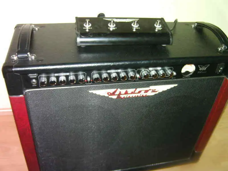 Ashdown Fallen Angel 100 dsp Guitar combo amp