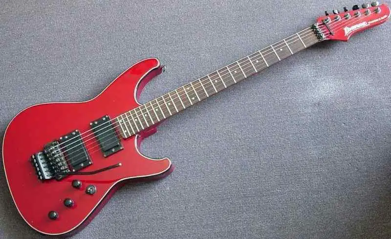 Ibanez Roadstar II Deluxe Guitarra eléctrica