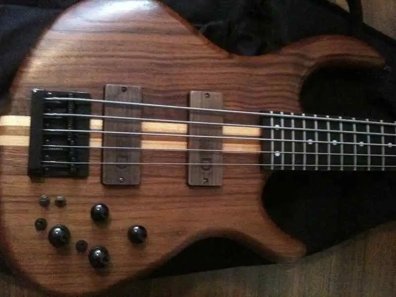  Glower woodhead,zolkow Bass Gitarre