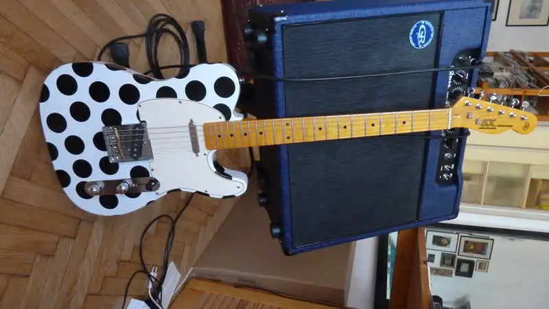  Telecaster Elektromos gitár