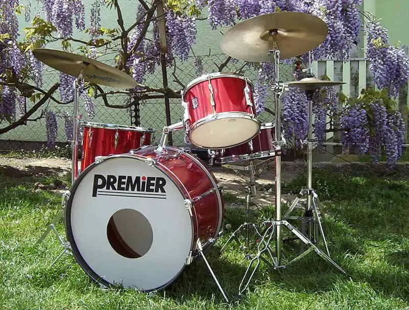 - Gyűjteményből profi hangszerek eladók Dob