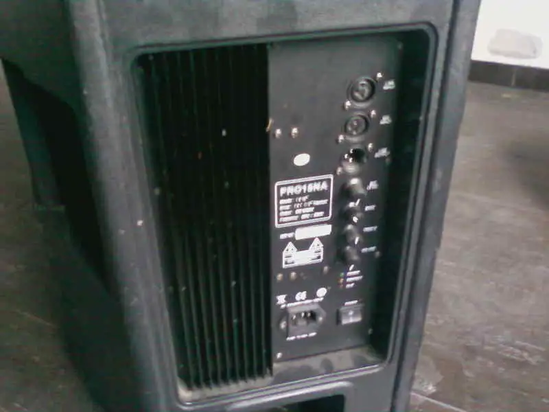  AKTÍV 600watt PRO15NA Aktív hangfal