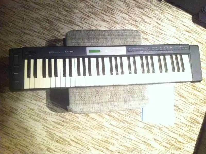 Kawai KC-20 Szintetizátor
