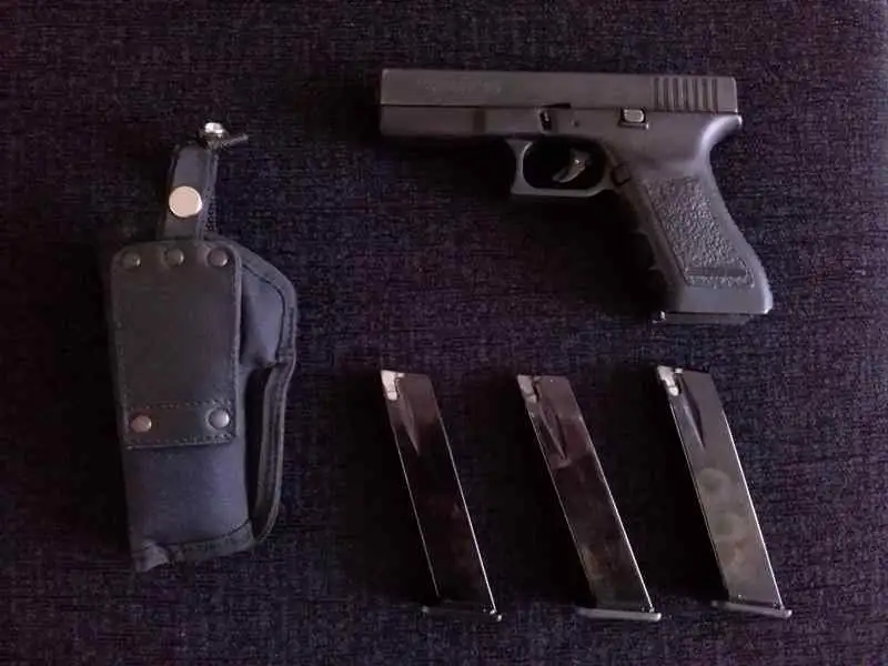 - Bruni GAP Glock 17 gáz-riasztó pisztoly Egyéb