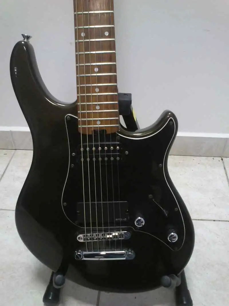 Peavey Predator Plus ST7 Guitarra eléctrica de 7 cuerdas