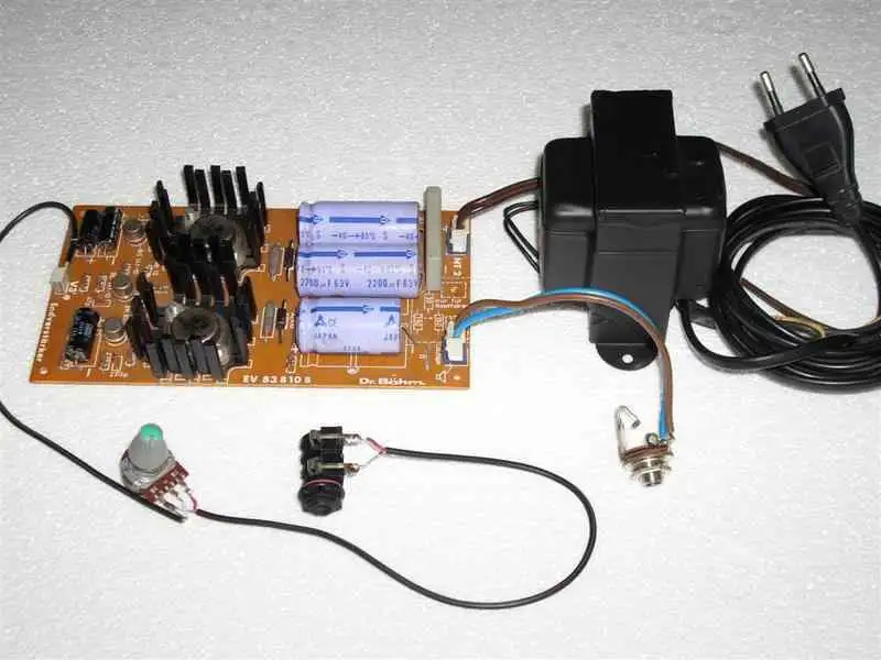  80W-os mono Power amplifier