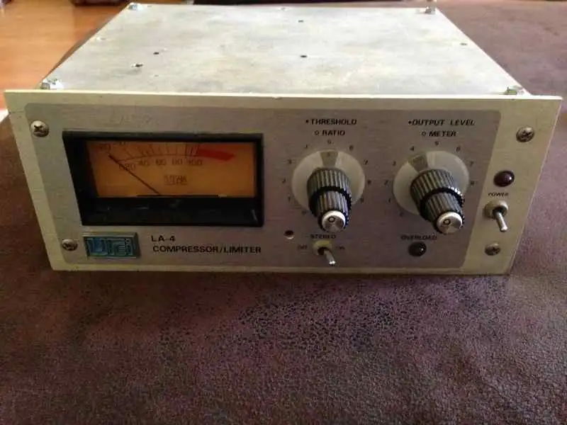 Universal Audio UREI LA-4 Kompresszor