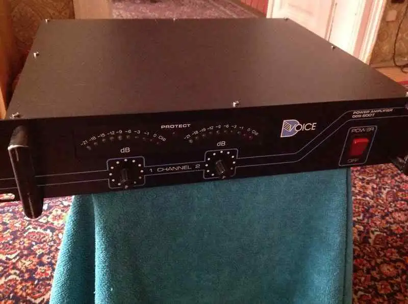 - D Voice DDS 600 T Végfok