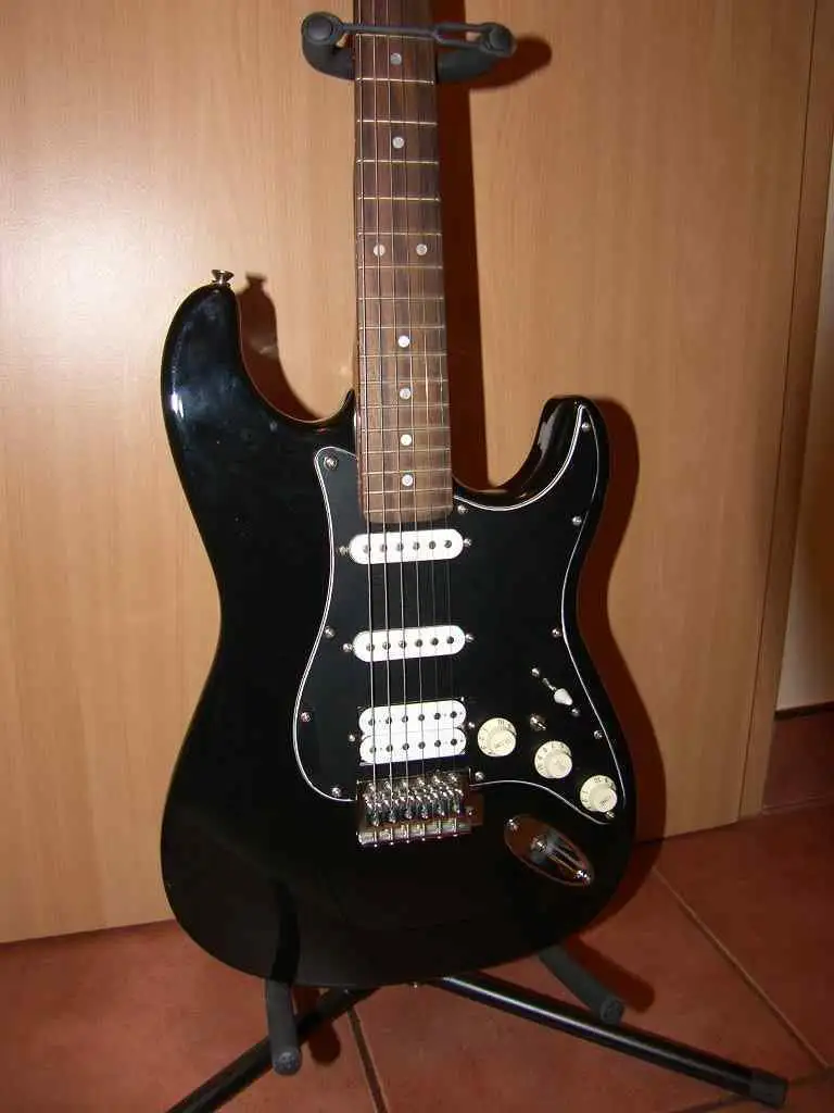  ST-312 Stratocaster HSS Elektromos gitár