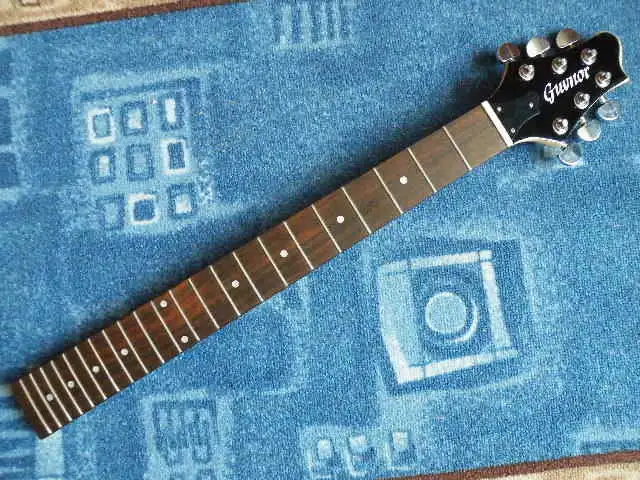 Guvnor GE-500 Nyak