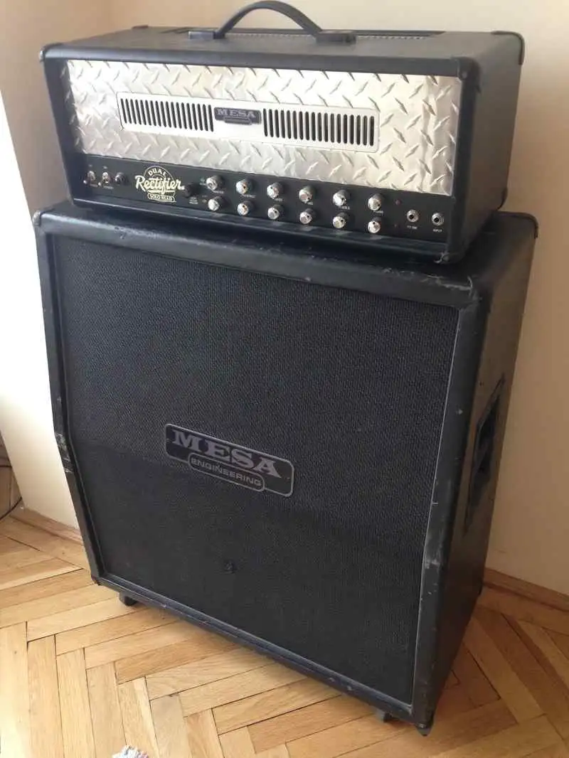 Mesa Boogie Dual Rectifier Amplifier head and cabinet