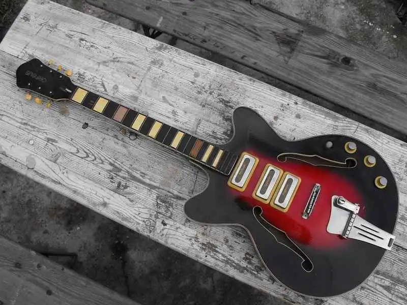 Orfeus ES-335 copi Jazzgitár