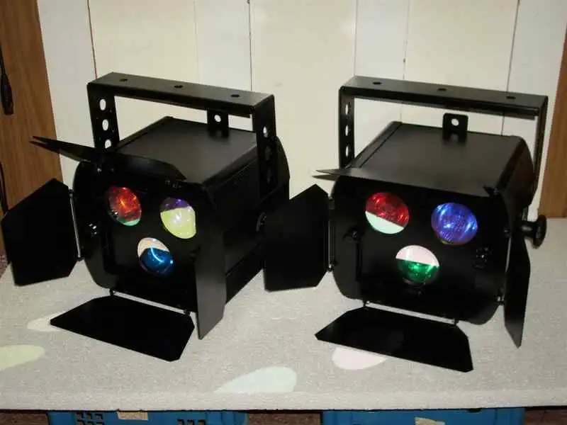 SKYTEC 3x500W-os DMX lámpák Kiegészítők
