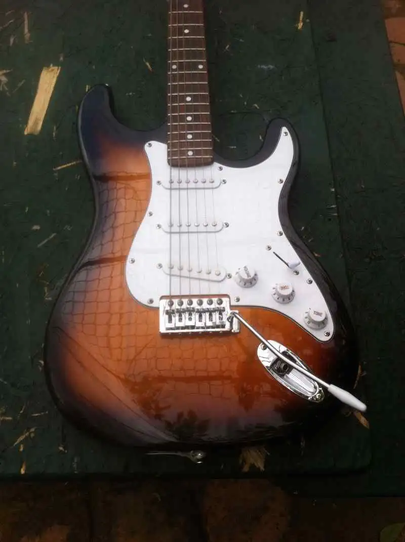 StarSound  Elektrická gitara