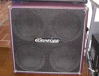 Cornford MK412B vintage 30 240W-os gitárláda Gitárláda