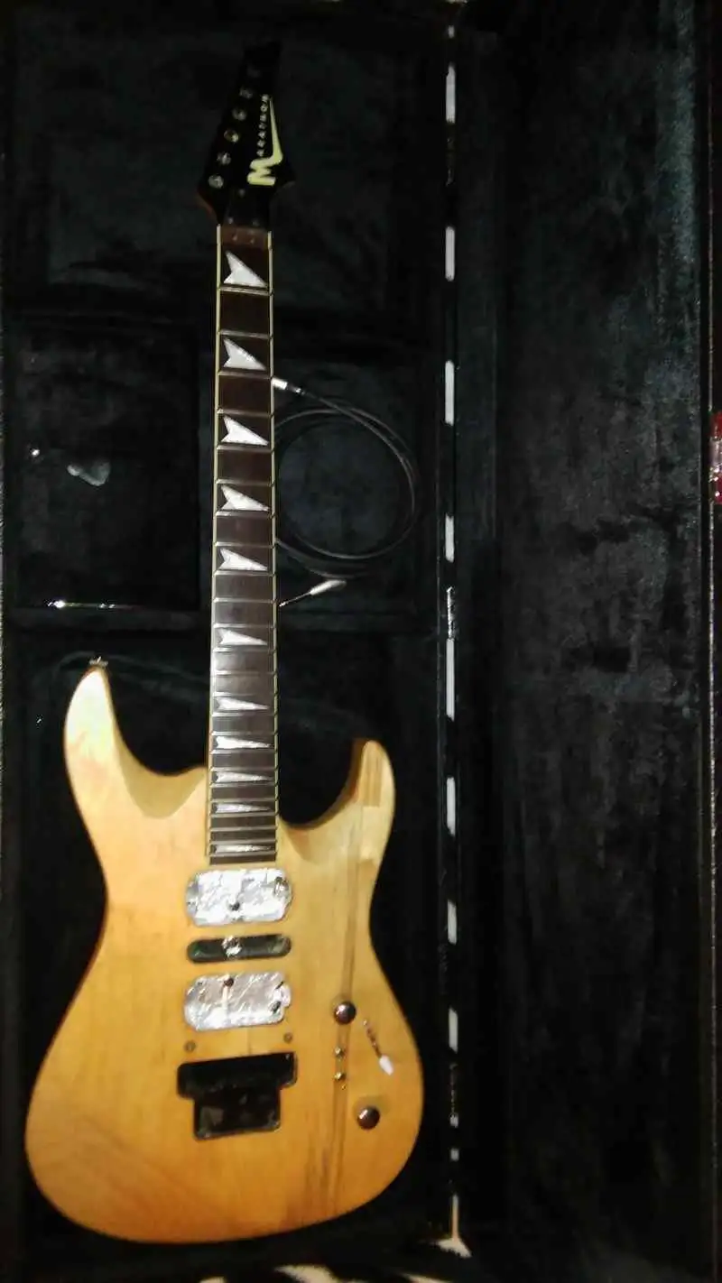 Marathon Superstrat Elektromos gitár