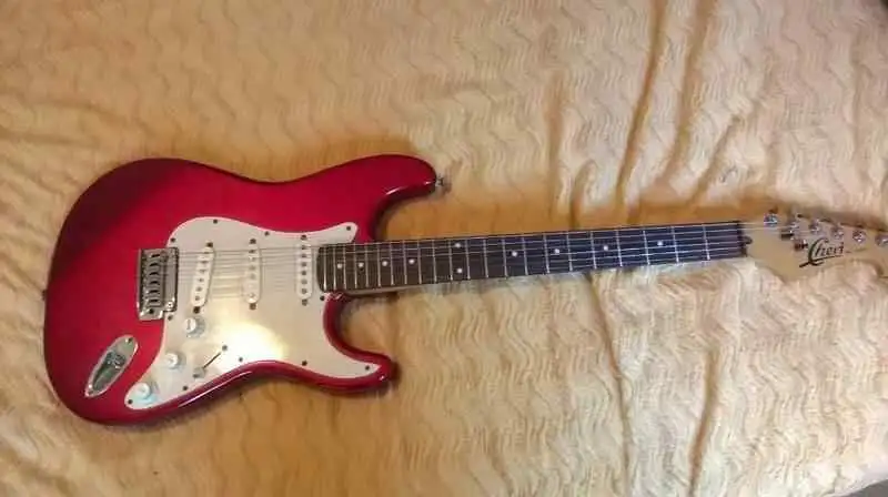   Elektromos gitár