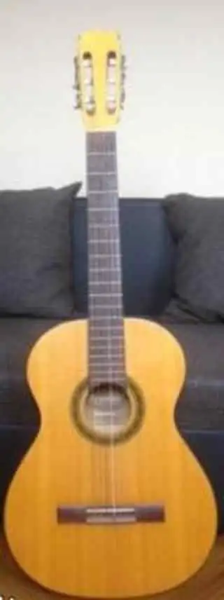 Musima Resonata tisztafa 4-4-es német mester Klasszikus gitár