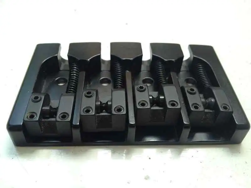 Hipshot A Style Basszusgitár húrláb