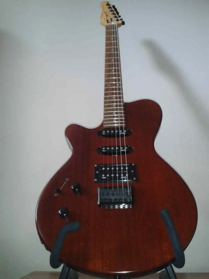 Godin Exit 22 Left handed electric guitar