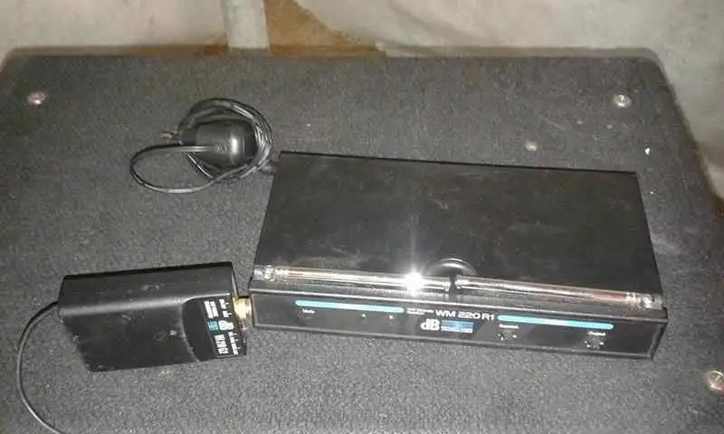 DB Technologies 220 R1 Vezeték nélküli rendszer