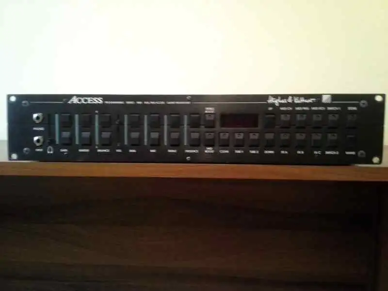 Hughes&Kettner Access Csöves előfok