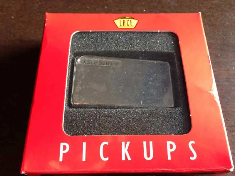 Lace Ultra slim Pickup