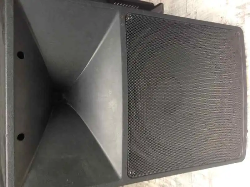  RABS-15 A Aktiver Lautsprecher