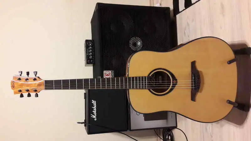  T66D Guitarra acústica