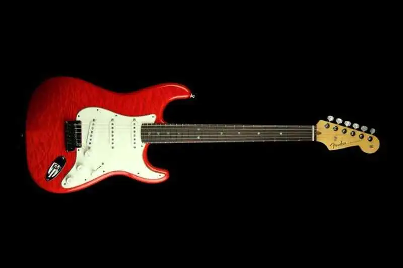 Fender Custom Shop Custom Deluxe Stratocaster Elektrická gitara