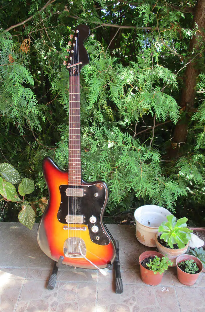 KLIRA Kentucky Elektromos gitár
