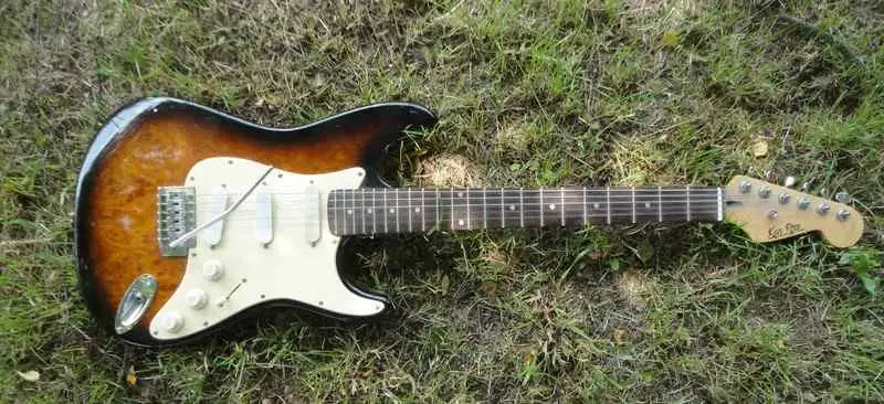 Ken Rose Stratocaster Electric guitar