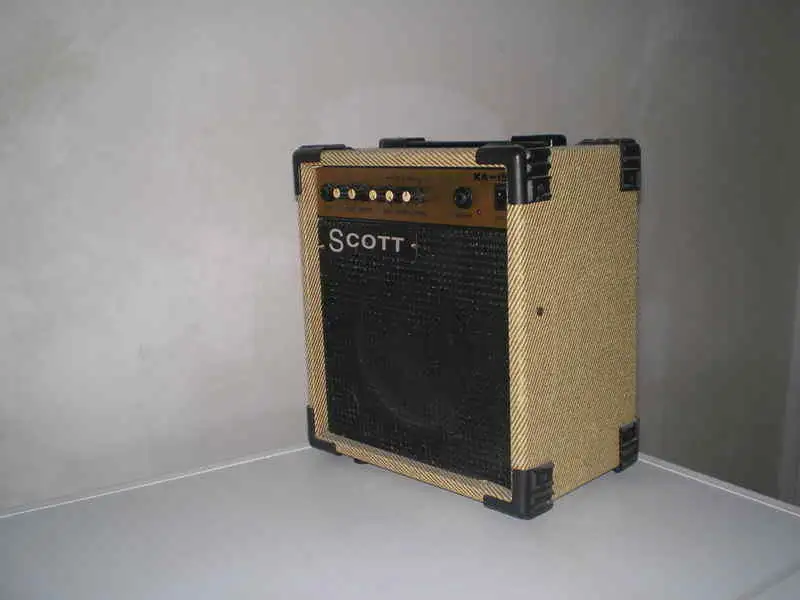 KA-15 Guitar combo amp