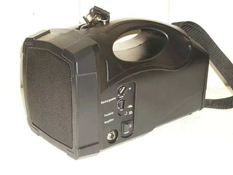  25W-os akkus Mini erősítő