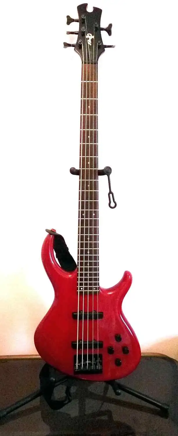 Tobias Toby V Bass guitar 5 strings