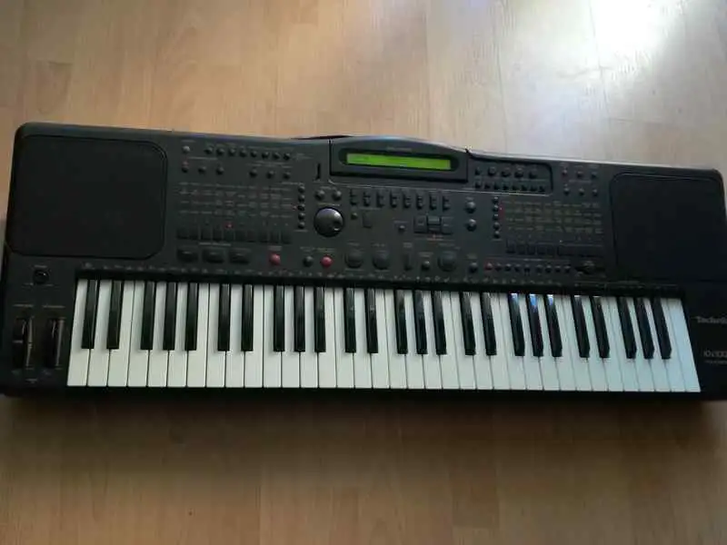 Technics KN1000 Szintetizátor
