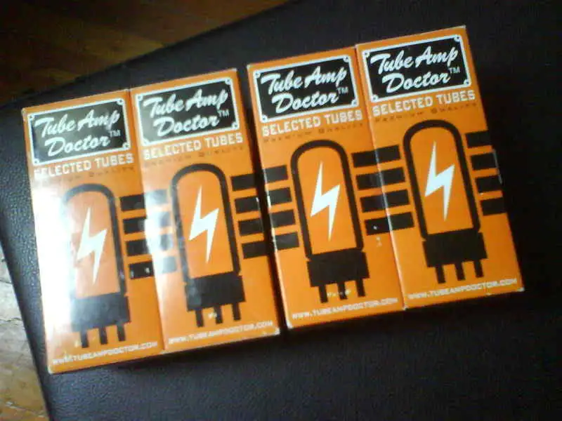 TAD KT66 Elektroncső