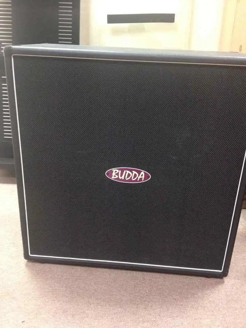  412 300 wattos láda Caja de guitarra