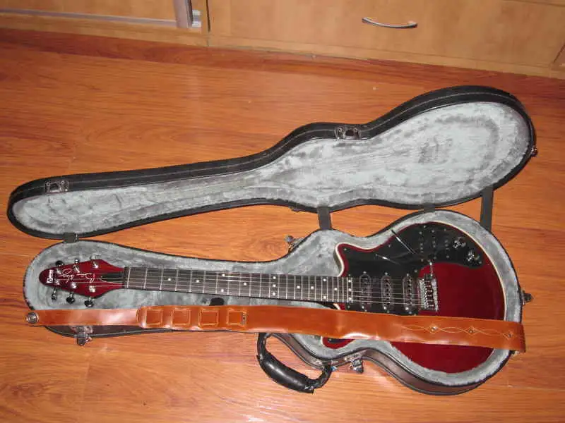 Burns BHM Elektrická gitara