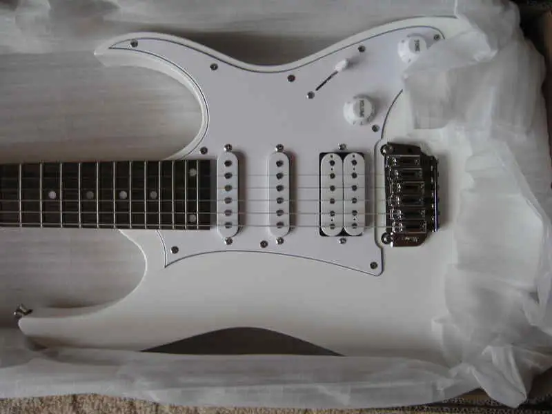 Ibanez Grg 140 White Electric guitar