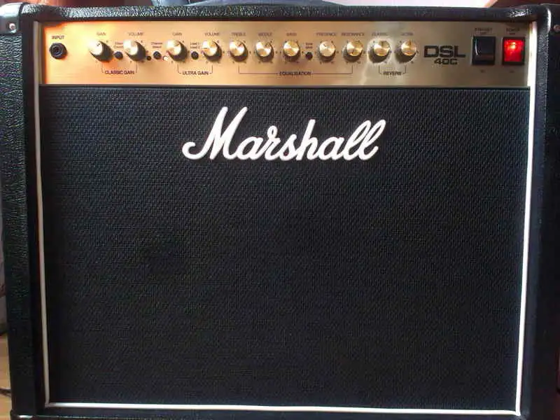 Marshall DSL-40C Gitárkombó