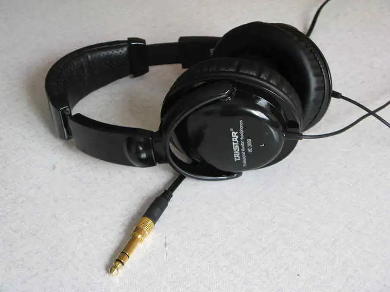 Takstar HD 2000 Fejhallgató