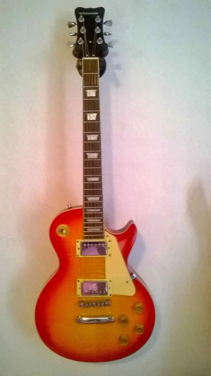  LP Elektrická gitara